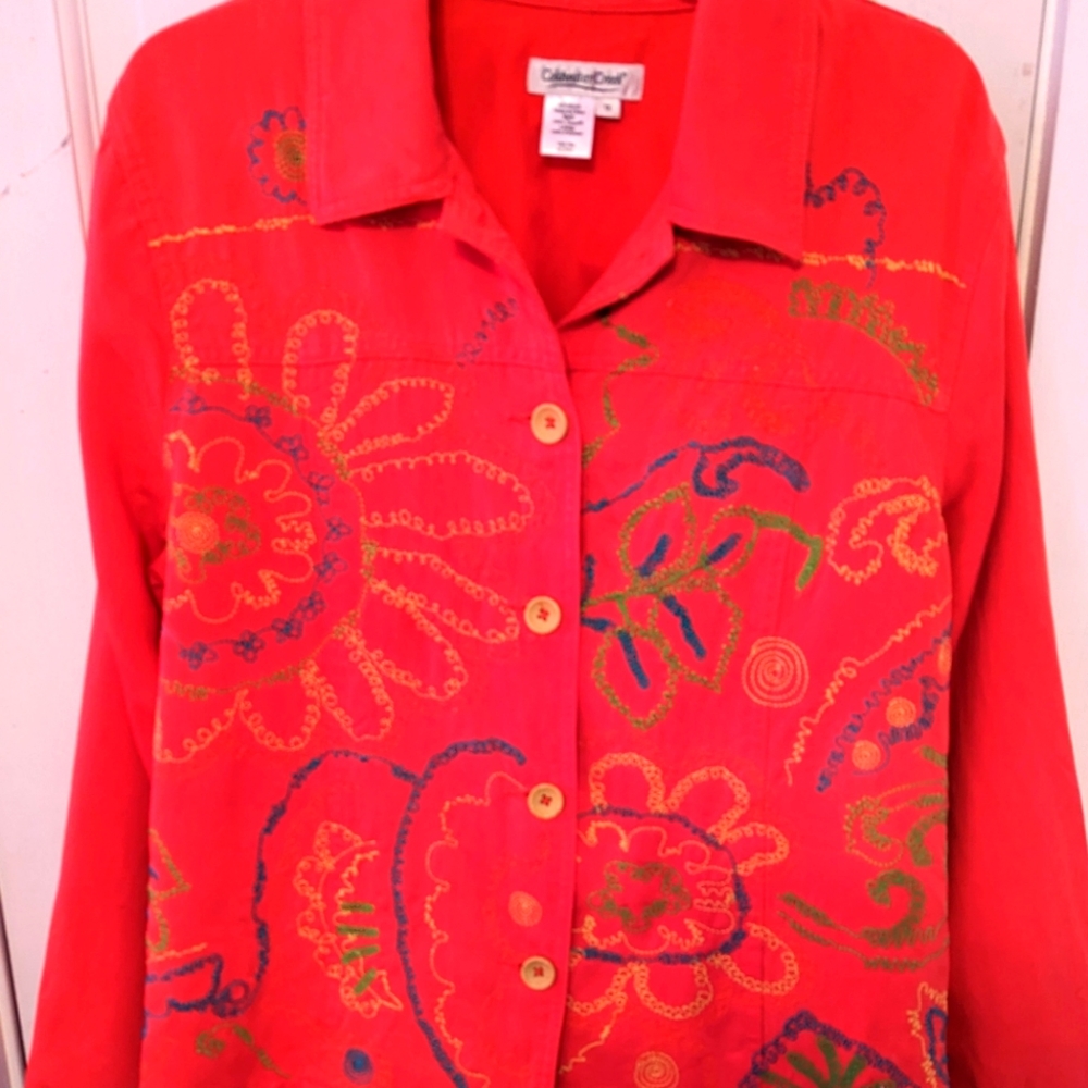 Women's lined and embroidered jacket.